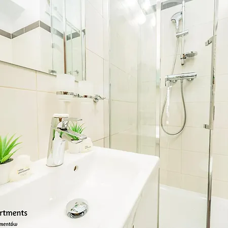 Baltic - Aquamarina شقة سفينويتشي