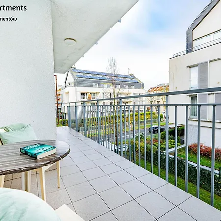 Baltic - Aquamarina * سفينويتشي